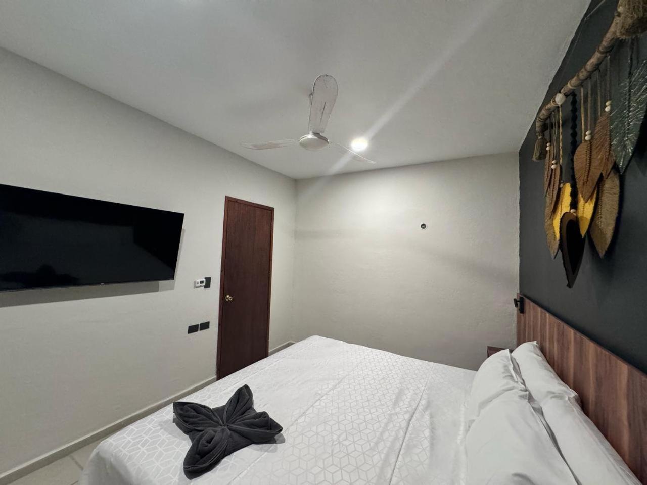 Hotel Ha Garden Gallery - 5Th Avenue Playa del Carmen Buitenkant foto