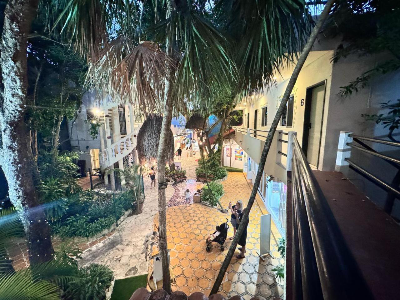 Hotel Ha Garden Gallery - 5Th Avenue Playa del Carmen Buitenkant foto