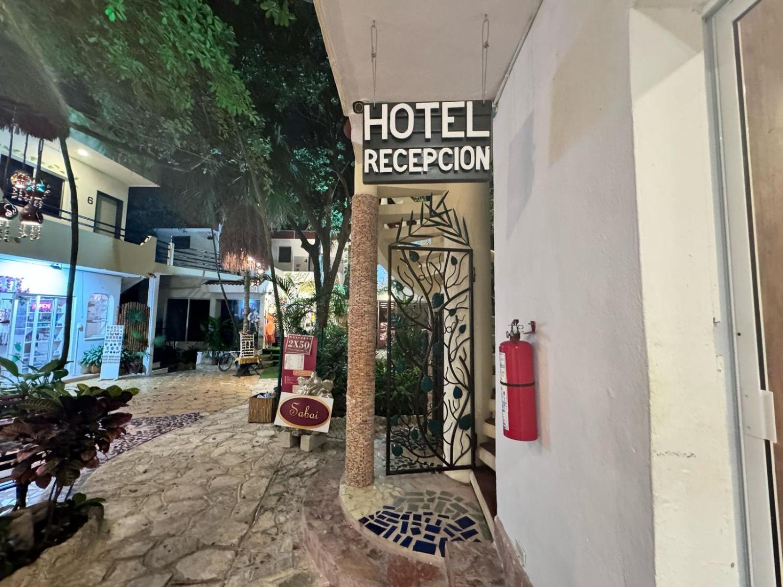 Hotel Ha Garden Gallery - 5Th Avenue Playa del Carmen Buitenkant foto